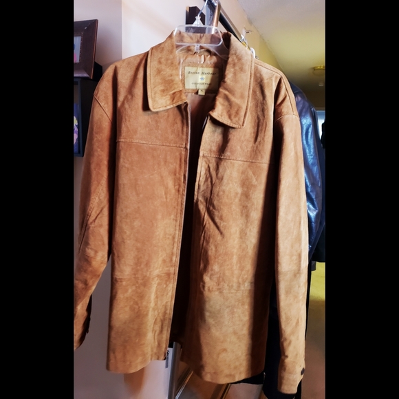 BLACK FRIDAY SALE!!!!                 Men's Suede Jacket - Picture 7 of 7